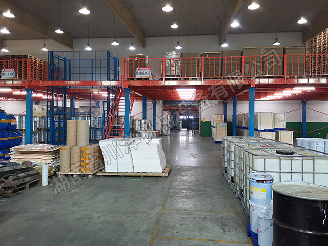 鋼結(jié)構(gòu)平臺(tái)